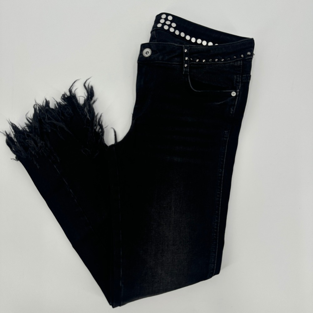 ZARA Black Studded Spiked Frayed Hem Jeans Women's Size 06‎ Edgy Goth Rock